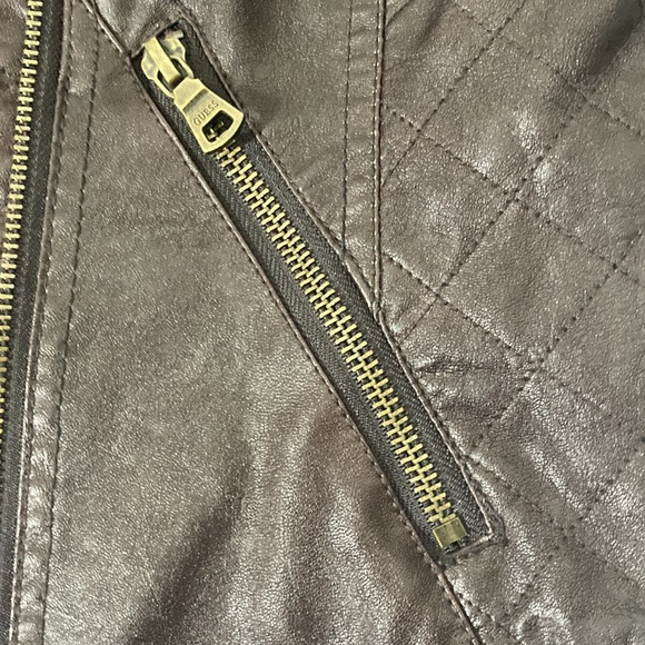 Womens Guess Jacket size Medium Brown Faux Leather Zip Up Jacket - Picture 7 of 9